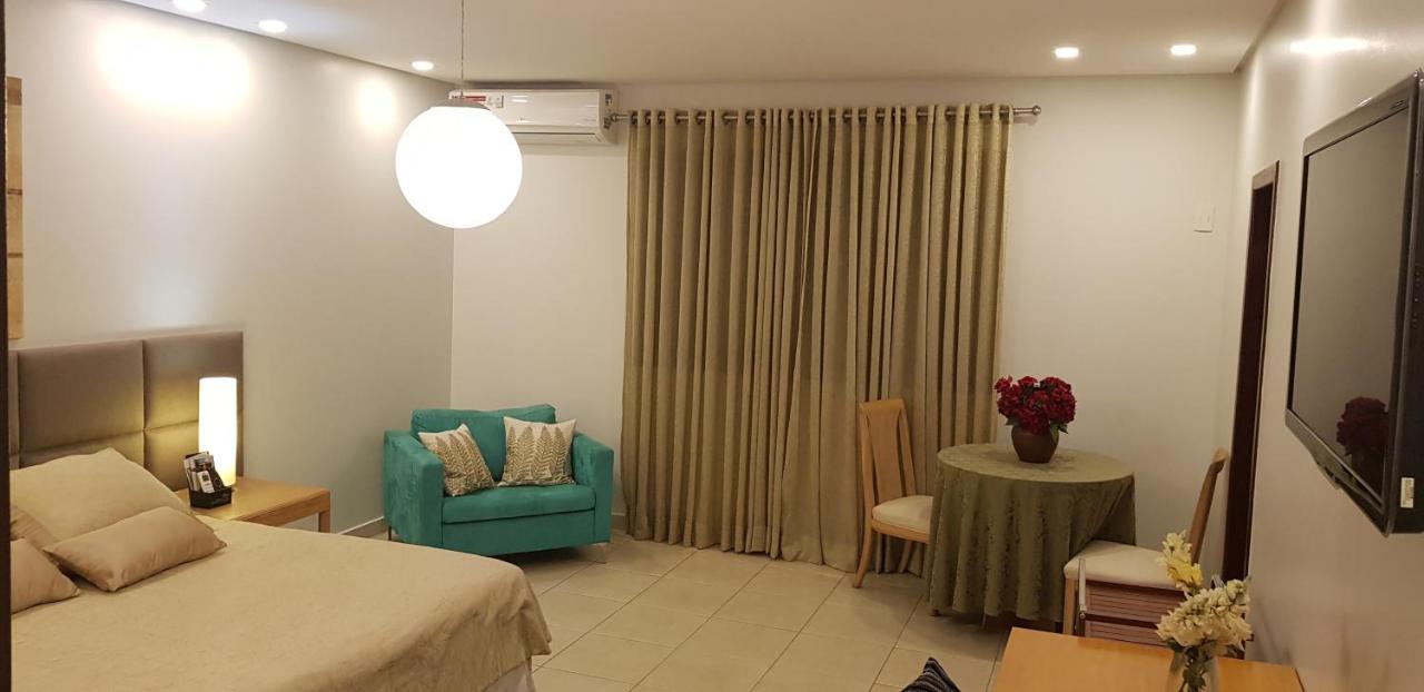 Hotel Das Palmeiras Paracatu Exteriör bild