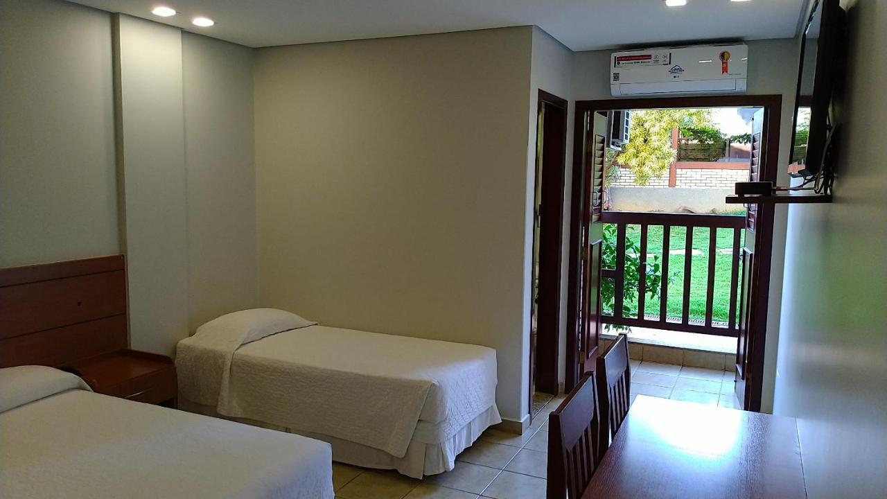 Hotel Das Palmeiras Paracatu Exteriör bild